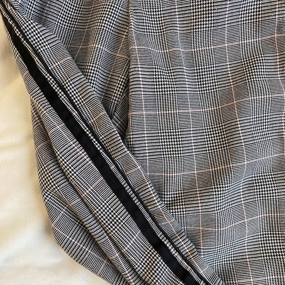 Plaid pants - Picture 3 of 3